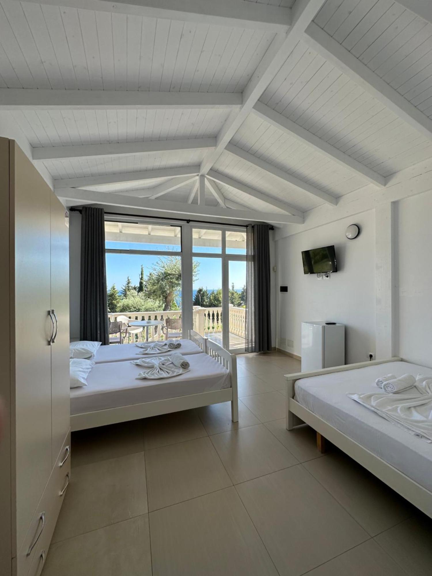 Essos Villas Дхерми Экстерьер фото