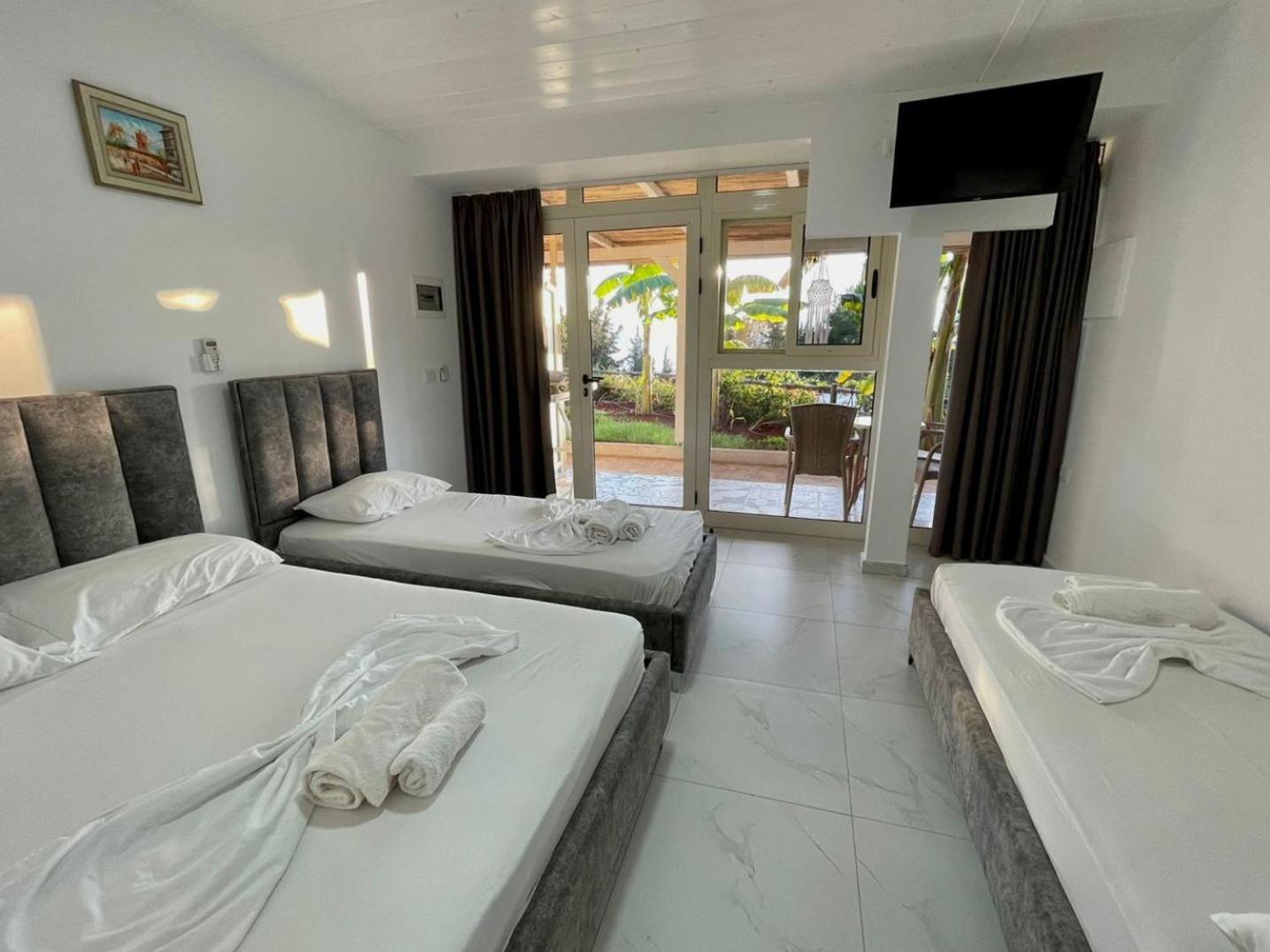 Essos Villas Дхерми Экстерьер фото