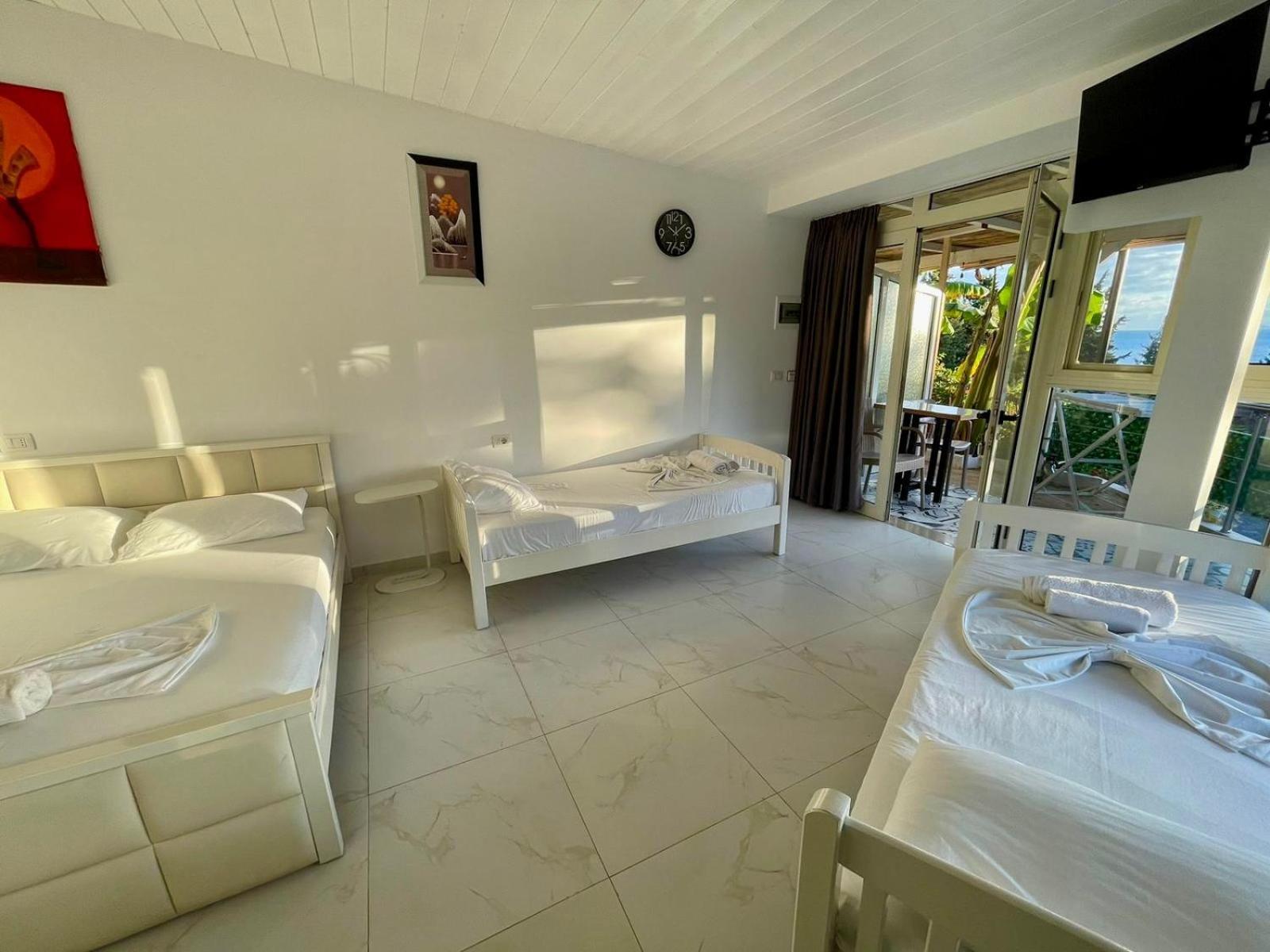 Essos Villas Дхерми Экстерьер фото