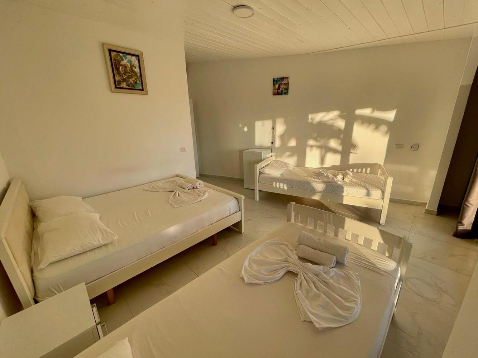 Essos Villas Дхерми Экстерьер фото
