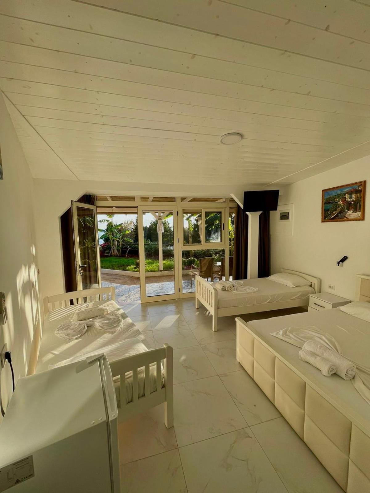 Essos Villas Дхерми Экстерьер фото